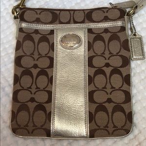 Authentic Signature Coach Crossbody Purse